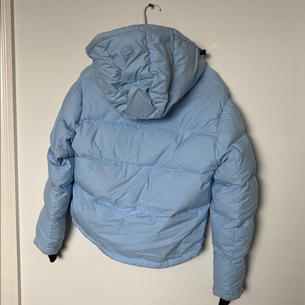 Aritzia Super Puff Light Blue Shorty Jacket, light marks on pocket & hood - Picture 8 of 10